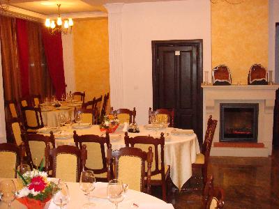 Pensiunea Casa domneasca, Curtea de Arges, judetul Arges