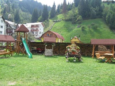 Pensiunea Pui de Urs din Moeciu de Sus, Moeciu de Sus, judetul Brasov