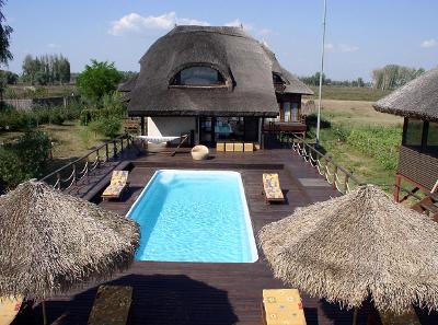 Pensiunea Aqua Villa, Maliuc, judetul Tulcea