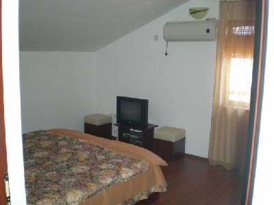 Vila Trident, Crisan, judetul Tulcea