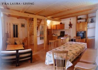 Pensiunea Laura si Fiona, Izvoru Mures, judetul Harghita