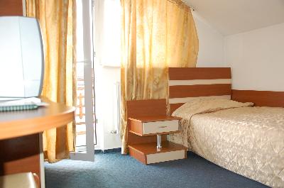 Pensiunea Elisabeta, Ramnicu Valcea, judetul Valcea