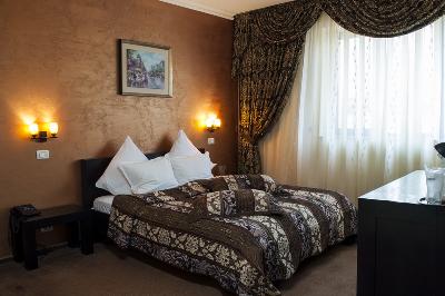 Pensiunea Tosca, Bacau, judetul Bacau