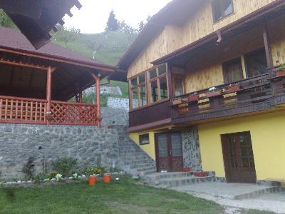 Pensiunea Casa Rucar, Rucar, judetul Arges
