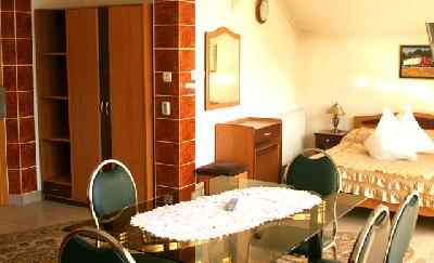 Pensiunea Casa Ana galben, Predeal, judetul Prahova