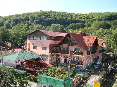 Pensiunea Piscul Soarelui, Campulung Muscel, judetul Arges