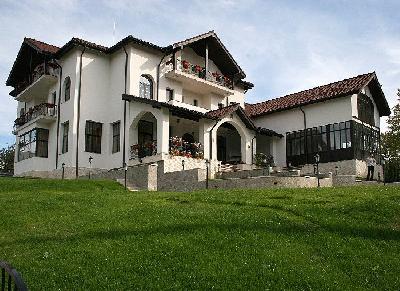 Pensiunea Casa domneasca, Curtea de Arges, judetul Arges