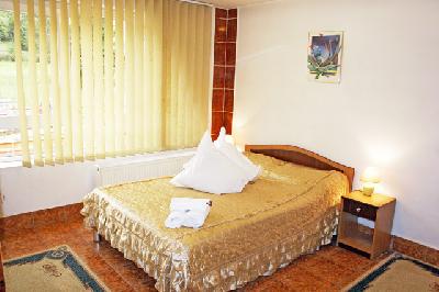 Pensiunea Casa Ana galben, Predeal, judetul Prahova