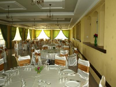 Pensiunea Complex Turistic Bradul, Tomesti, judetul Iasi