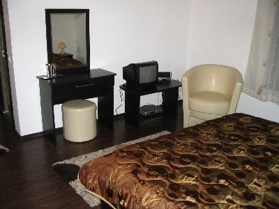 Pensiunea Hanu Drumetului, Piatra Neamt, judetul Neamt