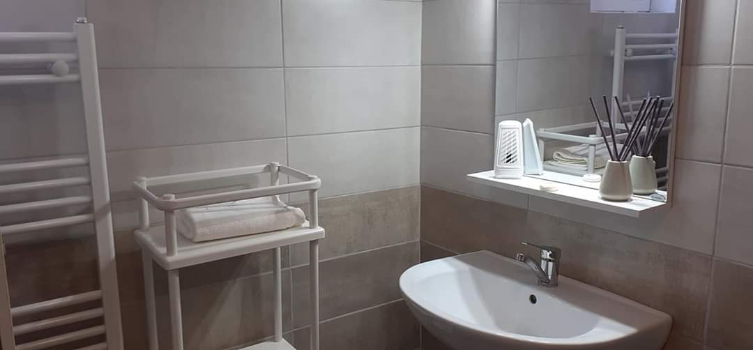 Agropensiunea La mica Ani, Nucsoara, judetul Arges