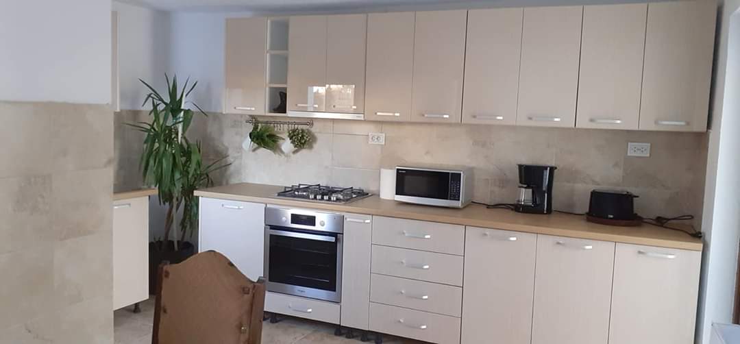 Agropensiunea La mica Ani, Nucsoara, judetul Arges