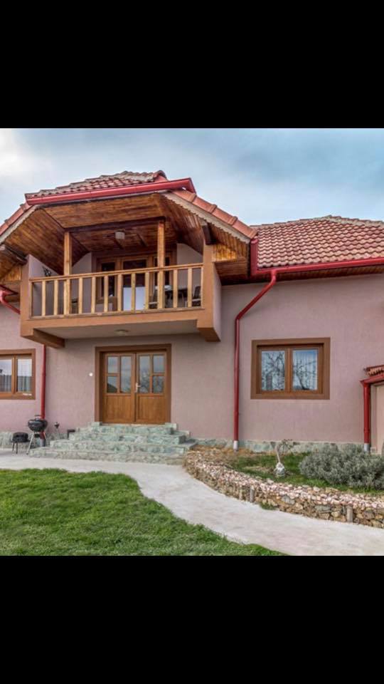 Casa DARIUS, Novaci, judetul Gorj