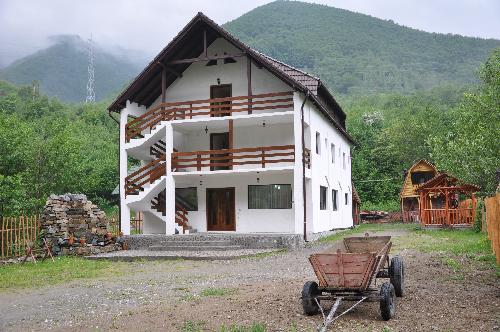 Pensiunea Casa Ardeleana din Lotrioara, Lotrioara, judetul Sibiu