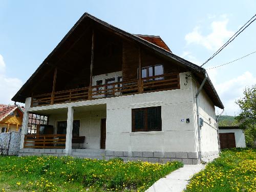 Vila Casa de Vacanta, Leresti, judetul Arges