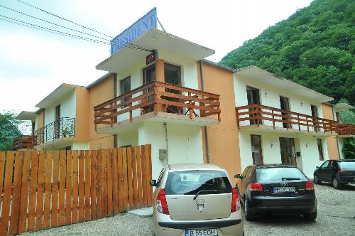 Pensiunea President, Baile Herculane, judetul Caras Severin